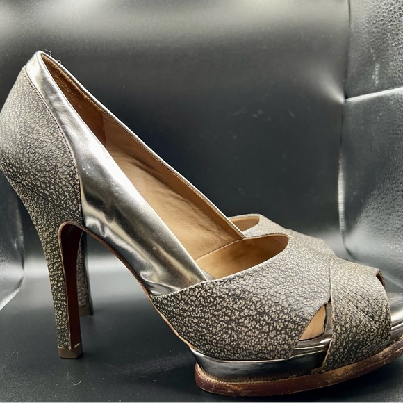 BCBGMaxAzria Metallic Silver Stiletto Platform Heels Size 7.5 - Picture 6 of 13